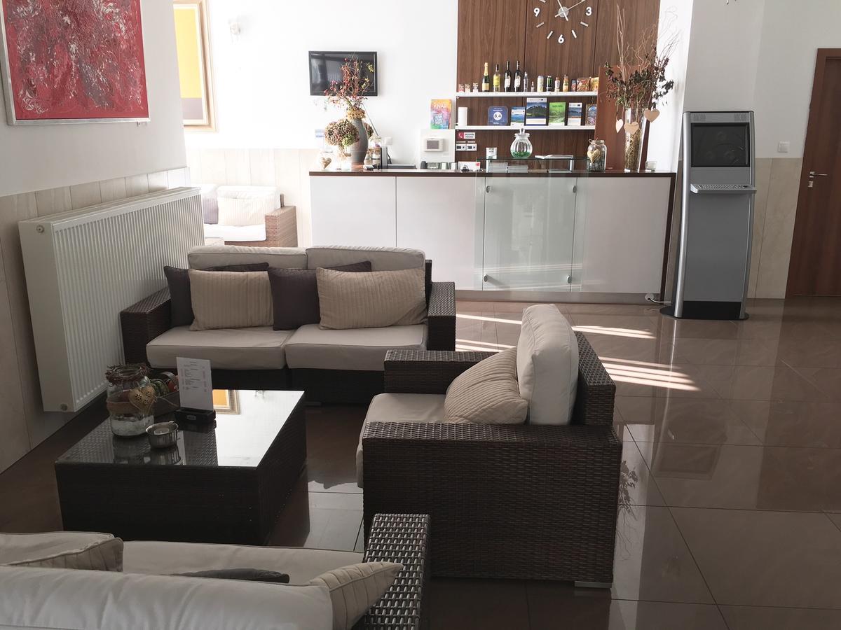 Hotel Limba Ctt Tvrdosin Esterno foto